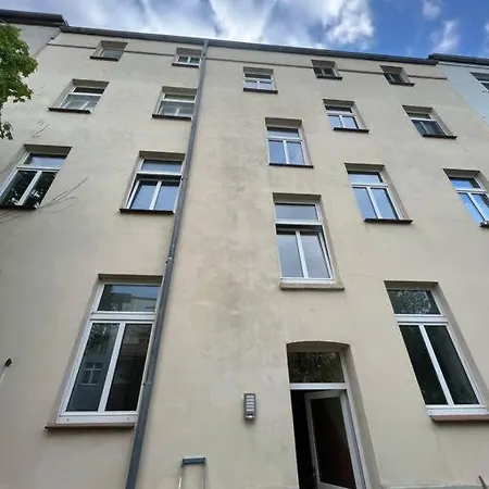 Schoene Helle Dg Wohnung In Der Altstadt Schwerin Schwerin  Exterior photo